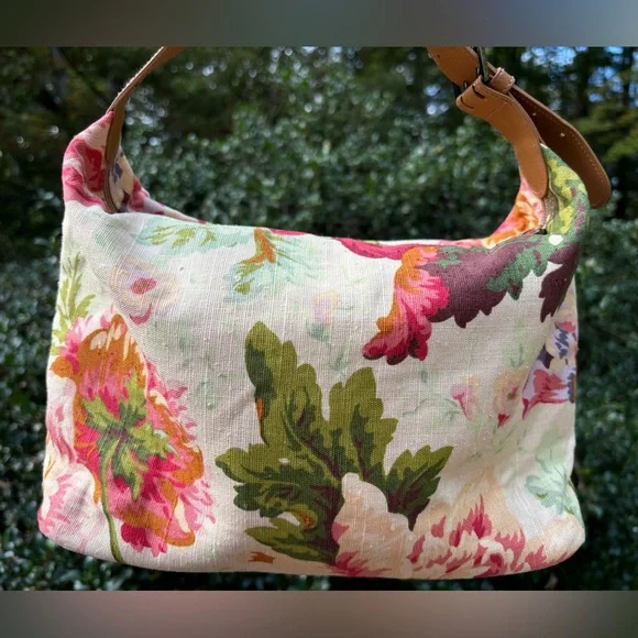 Furla Cream and Pink Floral Shoulder Bag A BEAUTY! - Picture 2 of 9